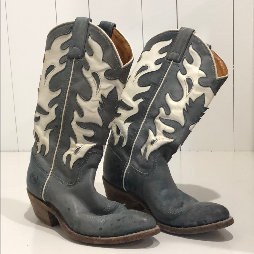 Dusty blue HH boots